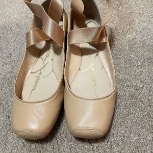 Jessica Simpson ballet flats